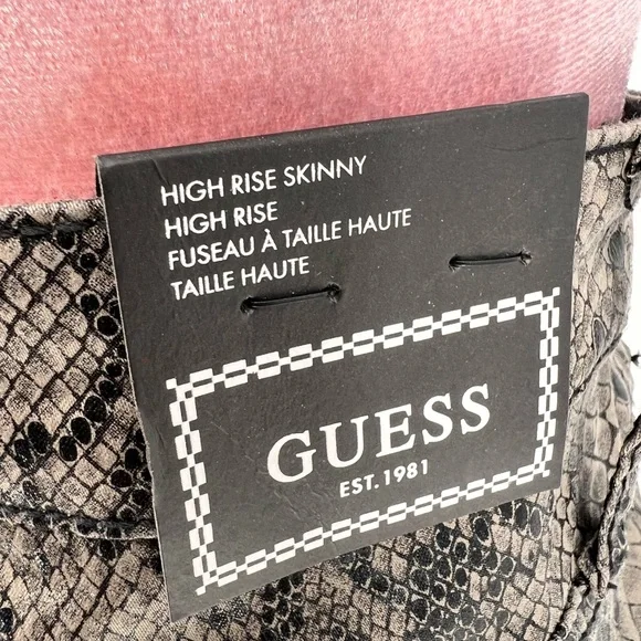 NWT Guess High Rise Skinny Pants - Picture 9 of 10